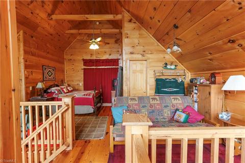 1348 Bobcat Mountain Rd, Purlear, NC 28665 photo 18