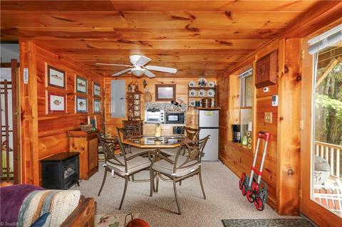 1348 Bobcat Mountain Rd, Purlear, NC 28665 photo 30