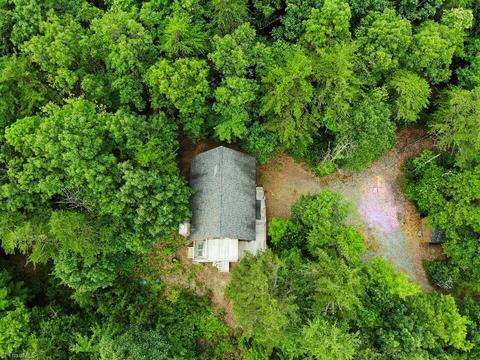 1348 Bobcat Mountain Rd, Purlear, NC 28665 photo 6