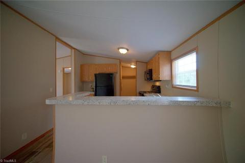 6930 Vashti Rd, Hiddenite, NC 28636 photo 10