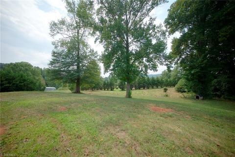 6930 Vashti Rd, Hiddenite, NC 28636 photo 19