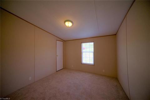6930 Vashti Rd, Hiddenite, NC 28636 photo 16