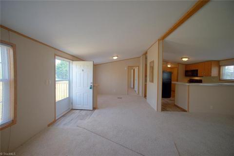 6930 Vashti Rd, Hiddenite, NC 28636 photo 6