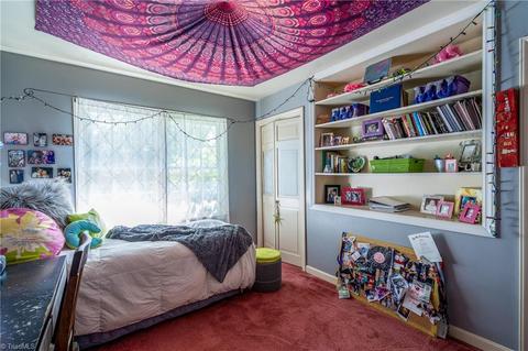 926 Croyden St, High Point, NC 27262 photo 16