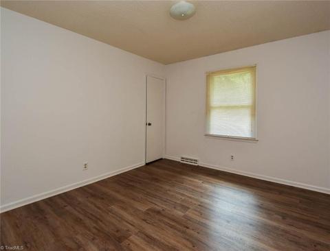 322 Lyons Dr, Clemmons, NC 27012 photo 12