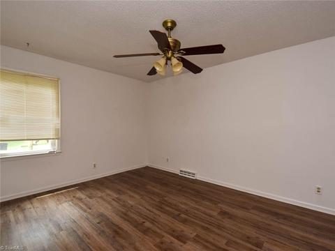 322 Lyons Dr, Clemmons, NC 27012 photo 16