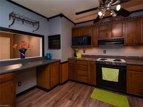 322 Lyons Dr, Clemmons, NC 27012 photo 9