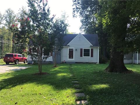 2101 Francis St, High Point, NC 27263 photo 1