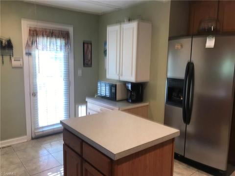 2101 Francis St, High Point, NC 27263 photo 10