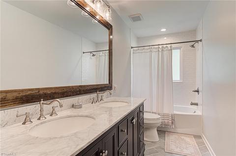 216 Pilot View Dr, King, NC 27021 photo 17