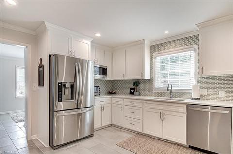216 Pilot View Dr, King, NC 27021 photo 13