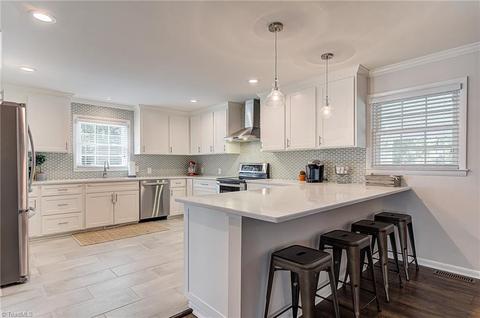 216 Pilot View Dr, King, NC 27021 photo 11
