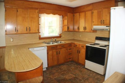 471 Haystack Rd, Mount Airy, NC 27030 photo 17