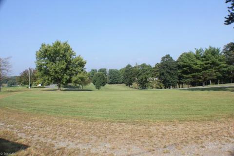 471 Haystack Rd, Mount Airy, NC 27030 photo 8
