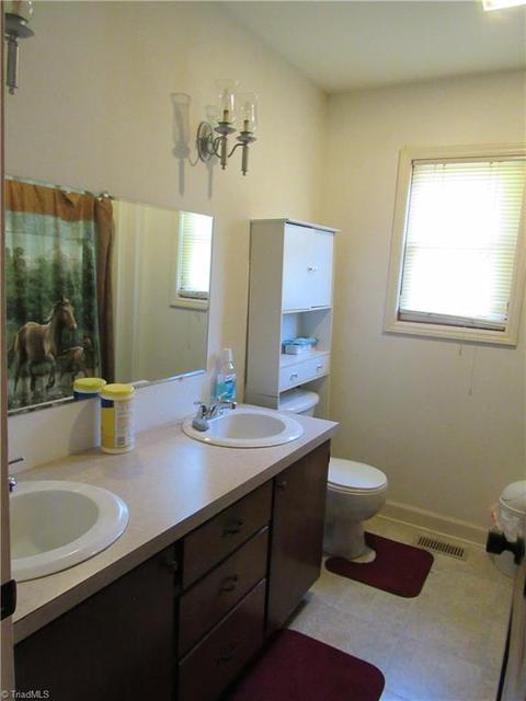 917 Meadowbrook Dr, King, NC 27021 photo 28