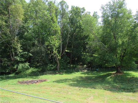 917 Meadowbrook Dr, King, NC 27021 photo 20