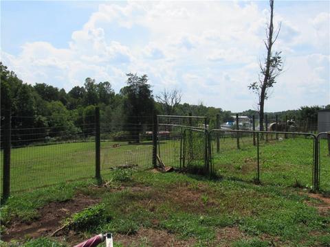 917 Meadowbrook Dr, King, NC 27021 photo 30