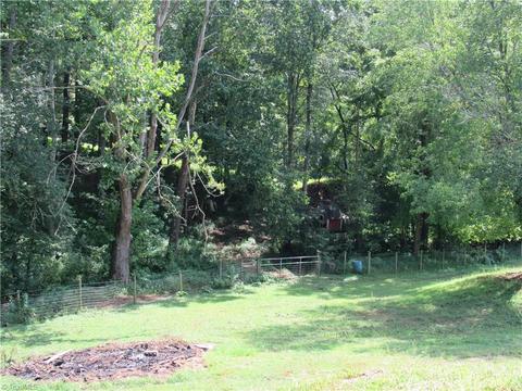 917 Meadowbrook Dr, King, NC 27021 photo 21
