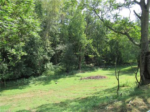 917 Meadowbrook Dr, King, NC 27021 photo 10