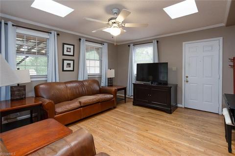 4249 Creekview Dr, Trinity, NC 27370 photo 10