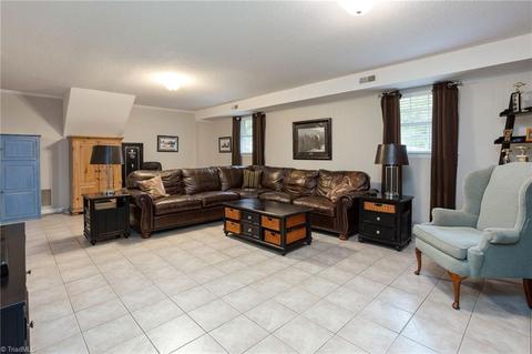 4249 Creekview Dr, Trinity, NC 27370 photo 13