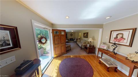 565 Armstrong Rd, Pilot Mountain, NC 27041 photo 2