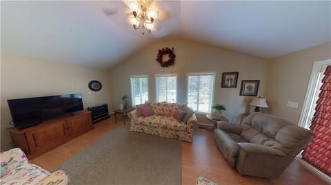 565 Armstrong Rd, Pilot Mountain, NC 27041 photo 7