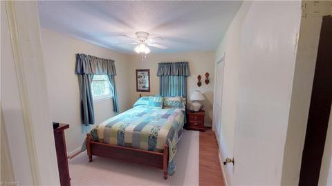 565 Armstrong Rd, Pilot Mountain, NC 27041 photo 14