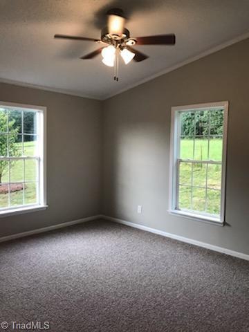1084 Cedarview Ln, King, NC 27021 photo 10