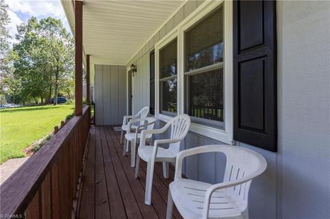 5028 Westhaven Ln, Trinity, NC 27370 photo 4