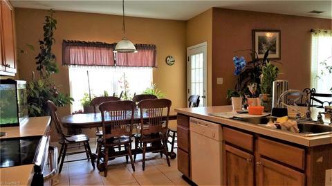 2537 Ingleside Dr, High Point, NC 27265 photo 16