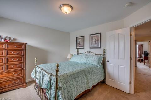 2522 Ingleside Dr, High Point, NC 27265 photo 22