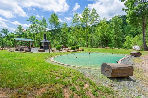 331 Doe Run, Purlear, NC 28665 photo 21