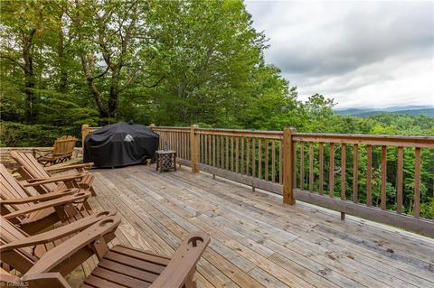 331 Doe Run, Purlear, NC 28665 photo 15