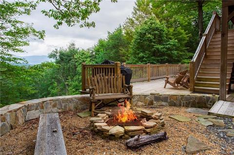 331 Doe Run, Purlear, NC 28665 photo 17