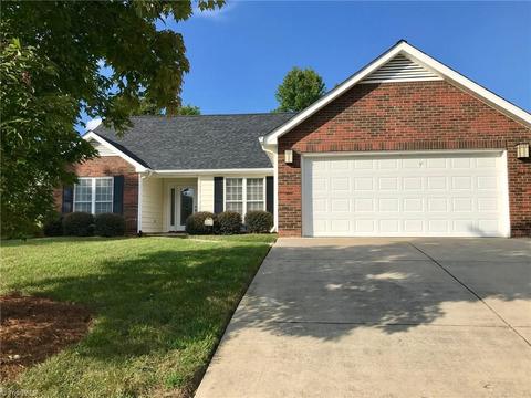3541 Bent Trace Dr, High Point, NC 27265 photo 1