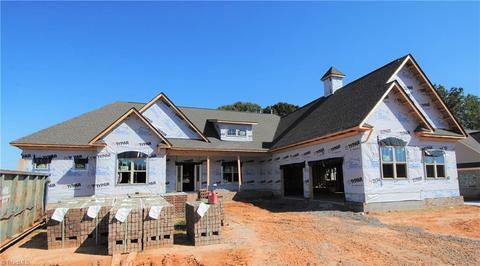2779 Bartlett Ln, Clemmons, NC 27012 photo 1