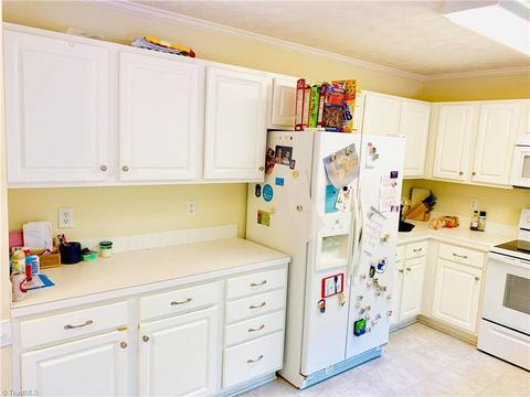 116 Saura View Dr, King, NC 27021 photo 7