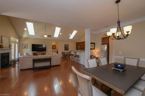 681 Nikyle Cir, High Point, NC 27265 photo 9