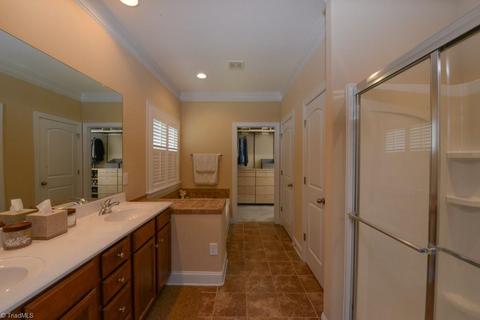 681 Nikyle Cir, High Point, NC 27265 photo 19