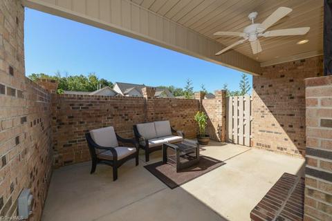 681 Nikyle Cir, High Point, NC 27265 photo 6