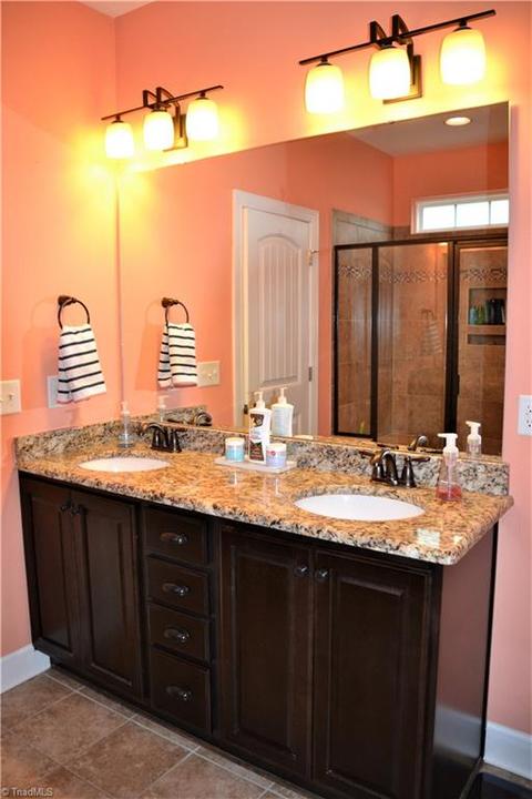 2367 Hammock Dr, High Point, NC 27265 photo 14