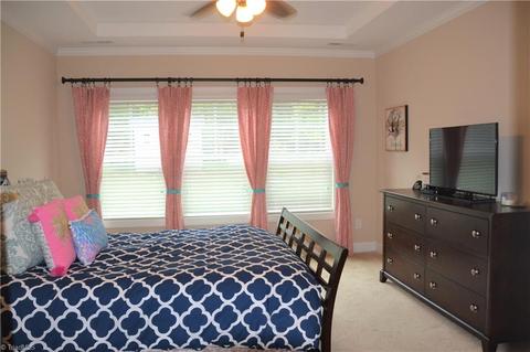 2367 Hammock Dr, High Point, NC 27265 photo 13