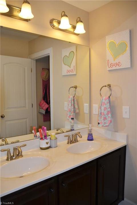 2367 Hammock Dr, High Point, NC 27265 photo 23