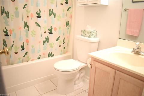 3919 Cole Ave, High Point, NC 27265 photo 10