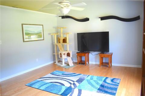 3919 Cole Ave, High Point, NC 27265 photo 6
