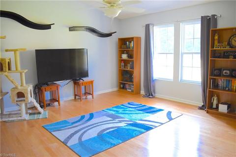 3919 Cole Ave, High Point, NC 27265 photo 7
