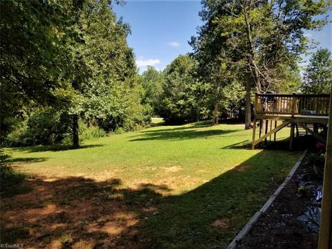 6481 Eagle Landing Dr, Trinity, NC 27370 photo 3