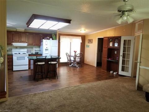 6481 Eagle Landing Dr, Trinity, NC 27370 photo 9
