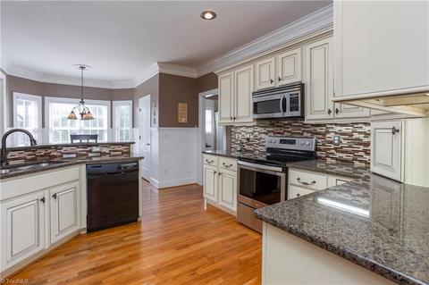 164 Meadows Edge Dr, Advance, NC 27006 photo 13